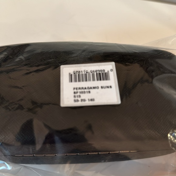 Salvatore Ferragamo Sunglasses NWT - Picture 12 of 12